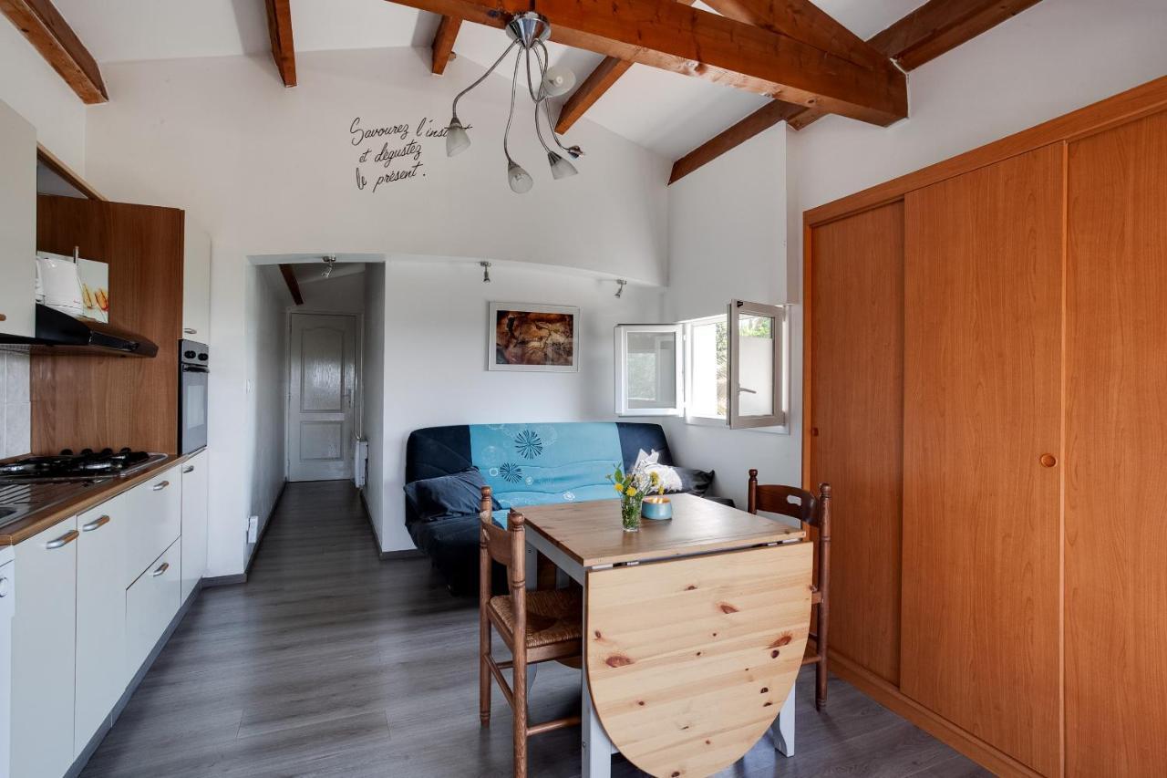 Apartments La Vieille Source แซ็ง-มาร์แต็ง-ดิอาร์เดช ภายนอก รูปภาพ